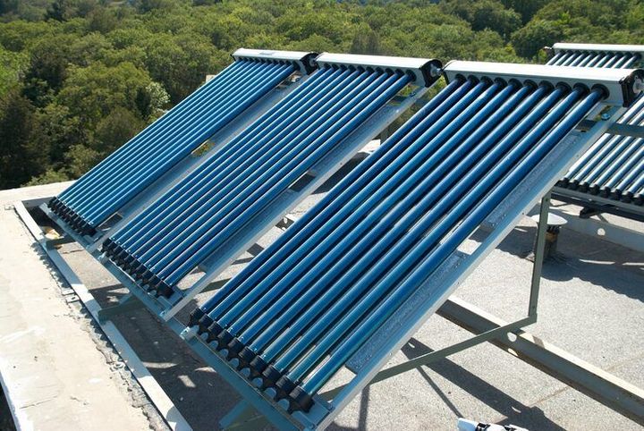 Solar Water Heaters: A Simple Guide to Solar Hot Water